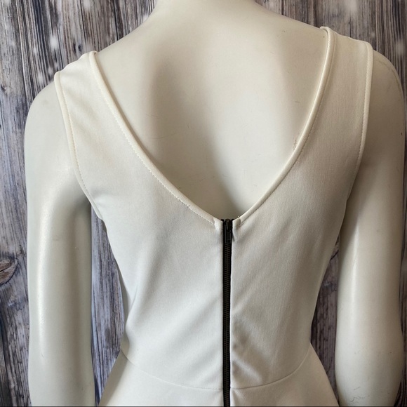 Lulu’s Mini Dress - Picture 7 of 9